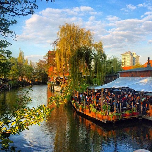 Club der Visionäre canal decks